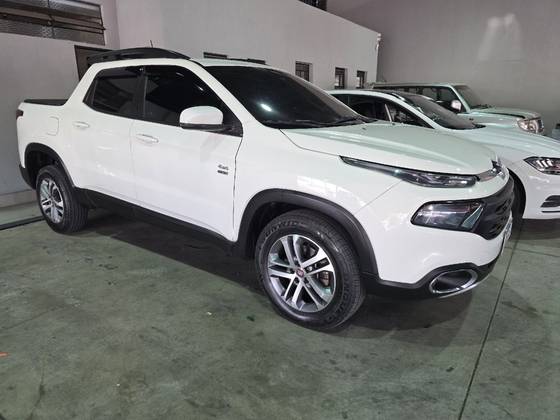 FIAT TORO 2.0 16V TURBO DIESEL FREEDOM 4WD AT9